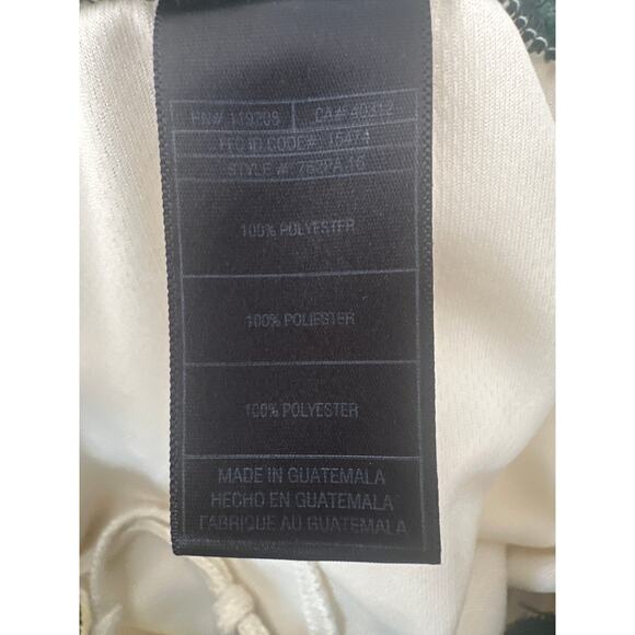 University of Miami Adidas Short Medium Player exclusive like new - Picture 5 of 5